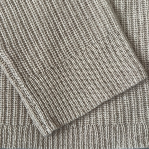 Jenni Kayne boat neck sweater NWT no flaws - Picture 4 of 9